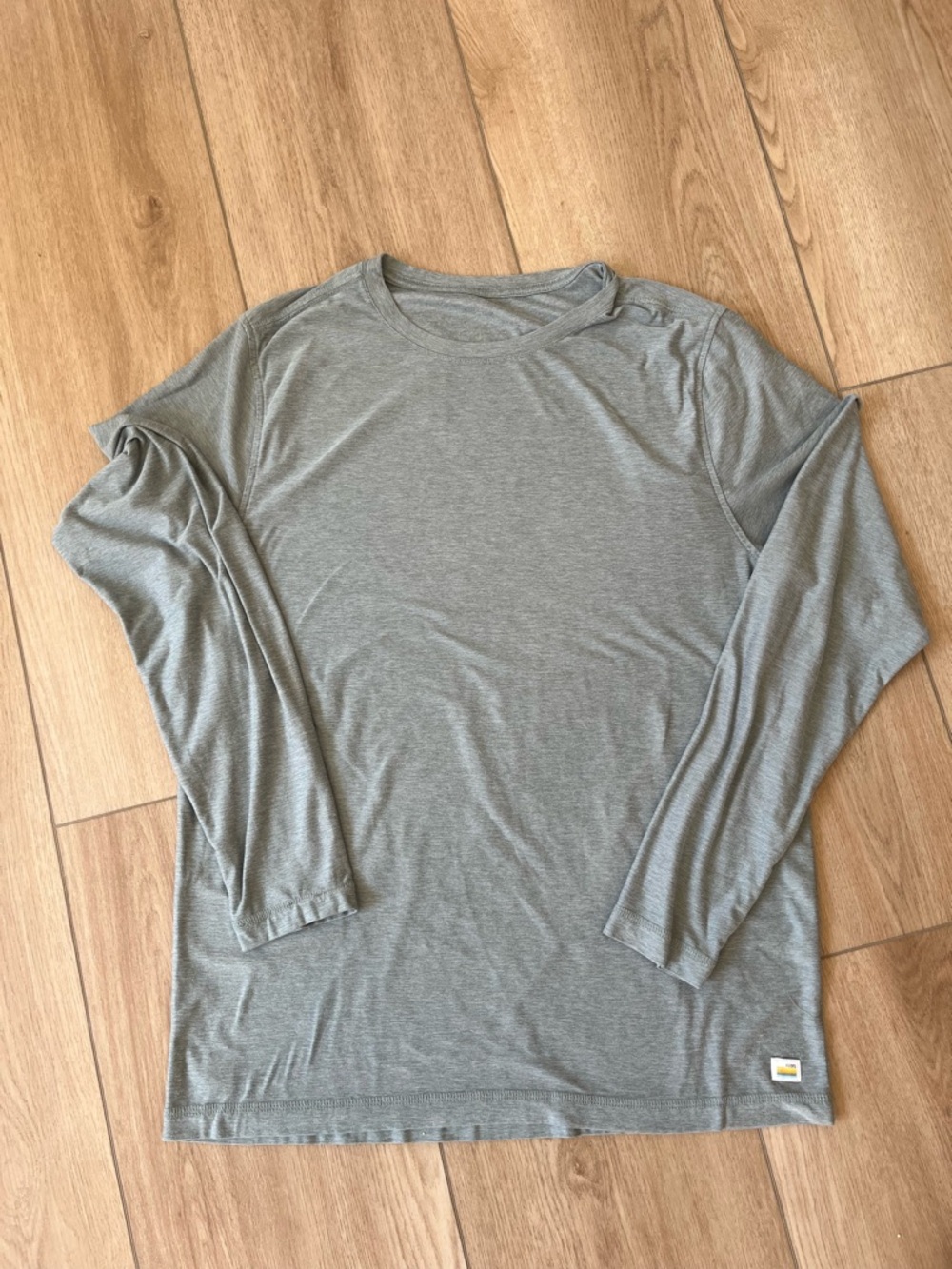 Vuori Long Sleeve